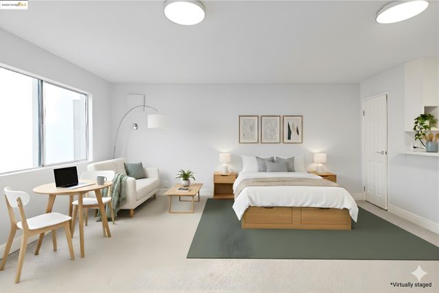 360 Vernon St 216, Oakland, CA 94610