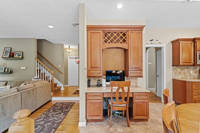 34 Satriano Court, Montgomery, NY 12549
