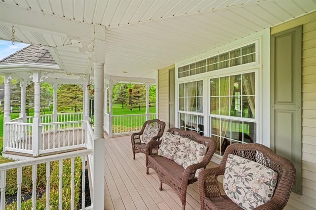 34 Satriano Court, Montgomery, NY 12549