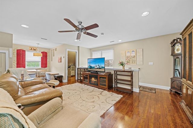 34 Satriano Court, Montgomery, NY 12549
