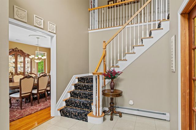 34 Satriano Court, Montgomery, NY 12549