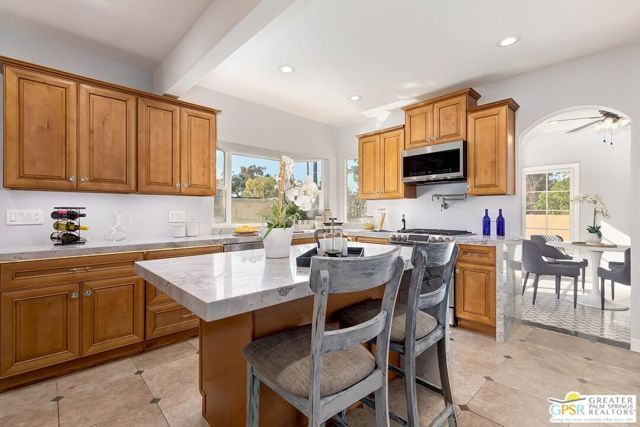 404 E Randolph Street, Glendale, CA 91207