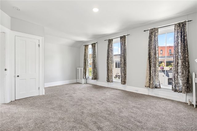 107 College Street, Buffalo, NY 14201