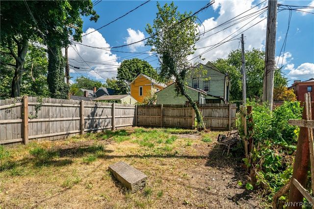 107 College Street, Buffalo, NY 14201