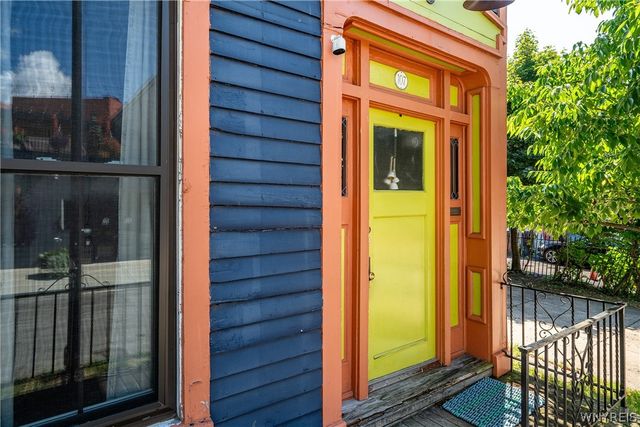 107 College Street, Buffalo, NY 14201