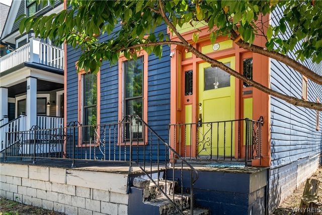 107 College Street, Buffalo, NY 14201