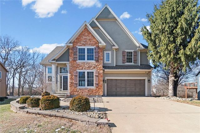 9708 N Laurel Avenue, Kansas City, MO 64157