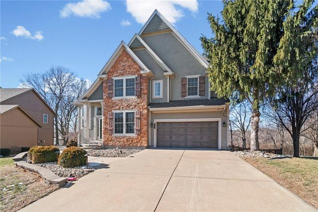 9708 N Laurel Avenue, Kansas City, MO 64157