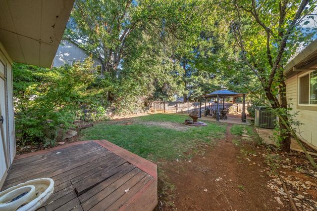 12546 Quail Meadow Dr, Auburn, CA 95603