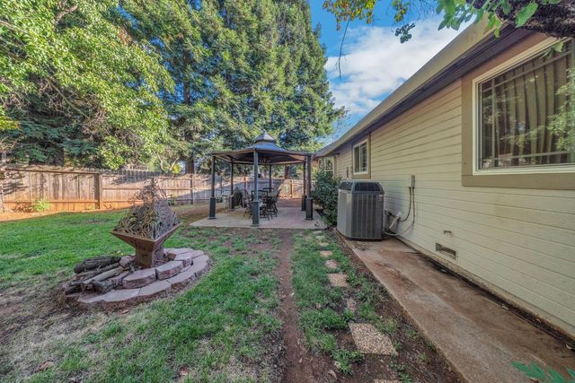 12546 Quail Meadow Dr, Auburn, CA 95603