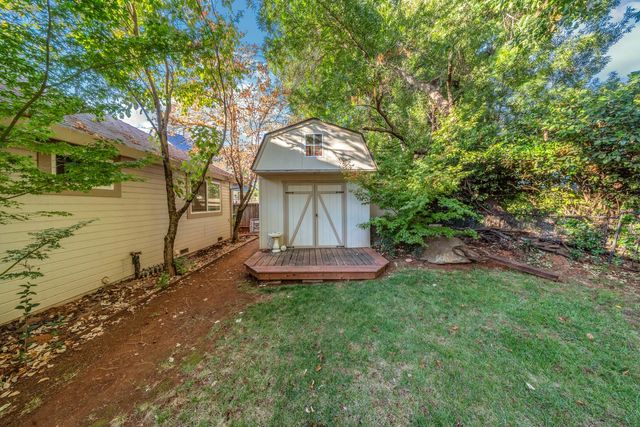 12546 Quail Meadow Dr, Auburn, CA 95603