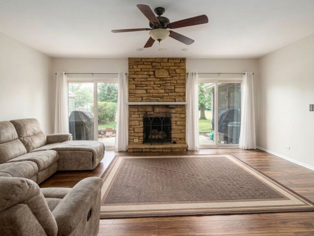416 S Dee Road 0, Park Ridge, IL 60068