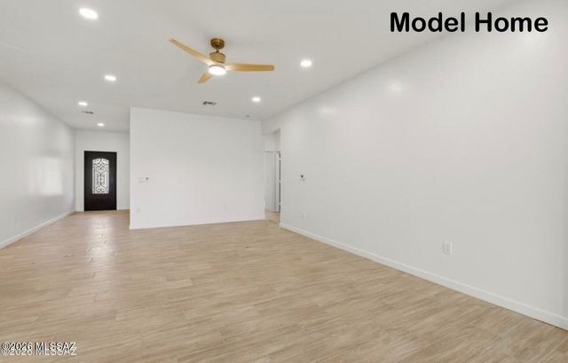 5553 S Swires Road, Tucson, AZ 85746