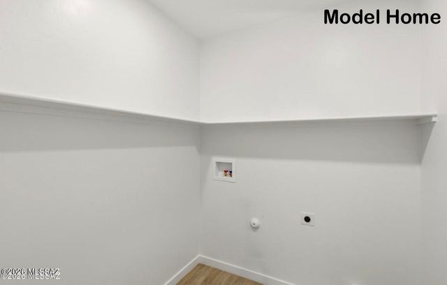 5553 S Swires Road, Tucson, AZ 85746