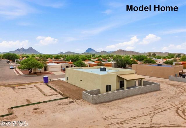 5553 S Swires Road, Tucson, AZ 85746