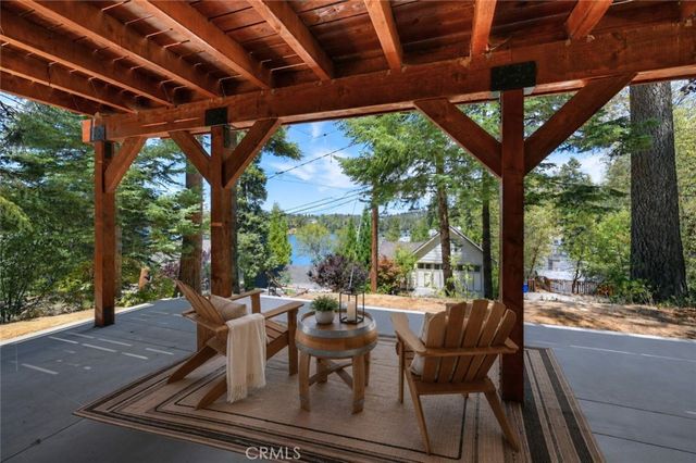 359 John Muir Road, Lake Arrowhead, CA 92352