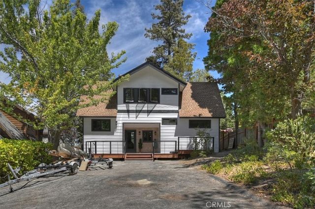 359 John Muir Road, Lake Arrowhead, CA 92352