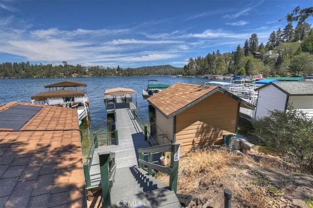 359 John Muir Road, Lake Arrowhead, CA 92352
