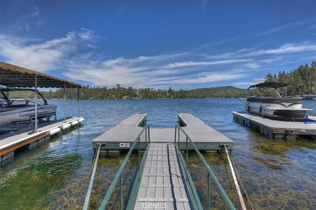 359 John Muir Road, Lake Arrowhead, CA 92352