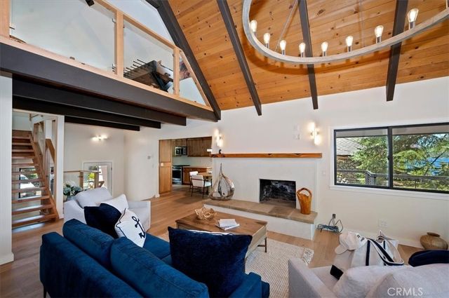 359 John Muir Road, Lake Arrowhead, CA 92352