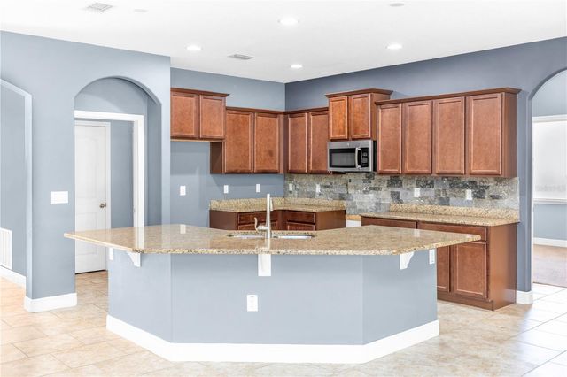 335 RIVER VALE LANE, Ormond Beach, FL 32174