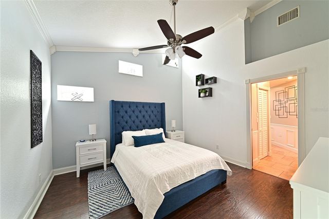 6589 FAIRWAY GARDENS DRIVE 202, Bradenton, FL 34203