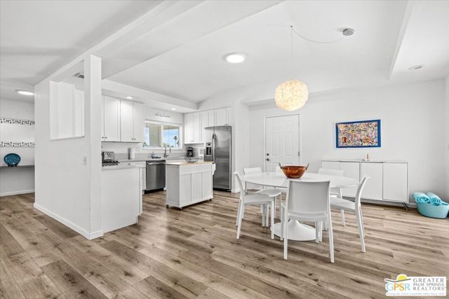 2775 N Girasol Avenue, Palm Springs, CA 92262