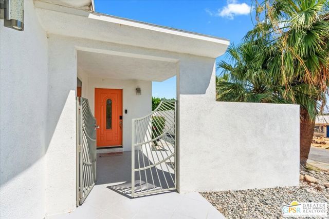 2775 N Girasol Avenue, Palm Springs, CA 92262
