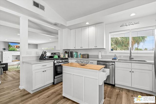 2775 N Girasol Avenue, Palm Springs, CA 92262