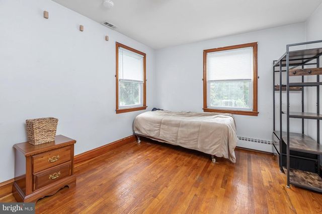142 PRINCETON AVE, West Deptford, NJ 08096