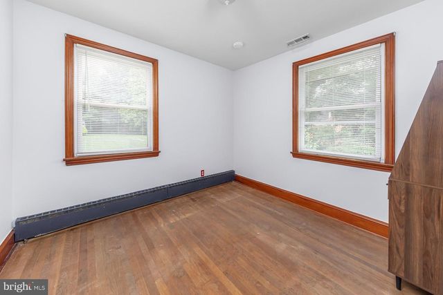 142 PRINCETON AVE, West Deptford, NJ 08096