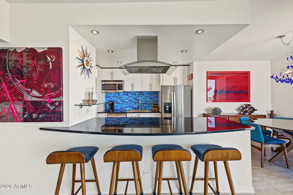 207 W CLARENDON Avenue C19, Phoenix, AZ 85013 — photo 4
