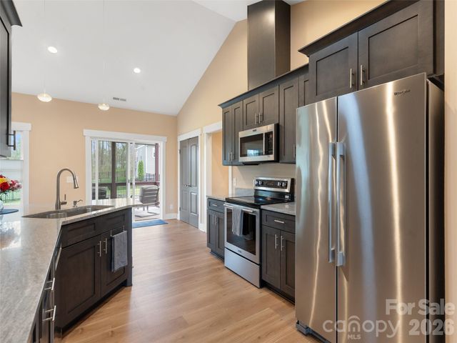 806 Blacksmith Run Drive, Hendersonville, NC 28792