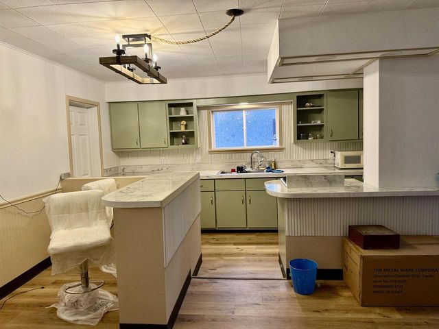 1610 17TH STREET, Two Rivers, WI 54241