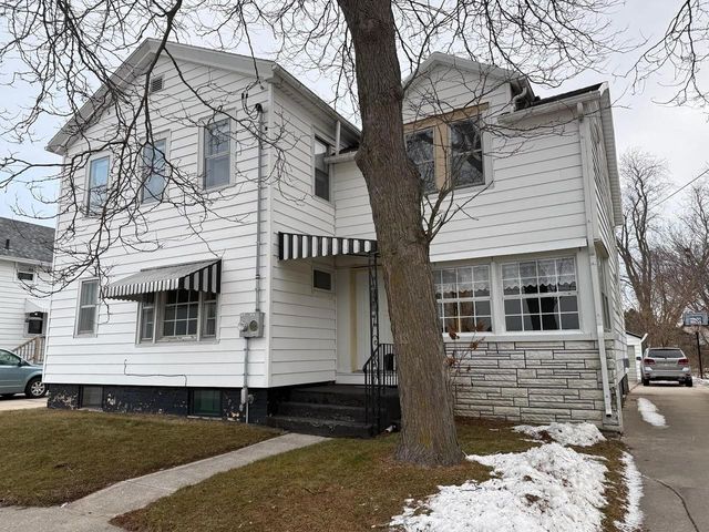 1610 17TH STREET, Two Rivers, WI 54241