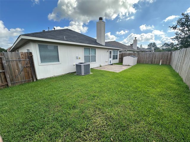 10427 Hamlet Vale Court, Houston, TX 77070