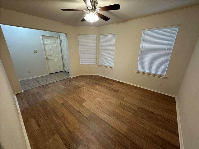 10427 Hamlet Vale Court, Houston, TX 77070