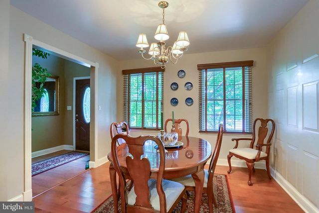 3 CEDAR CT, Enola, PA 17025