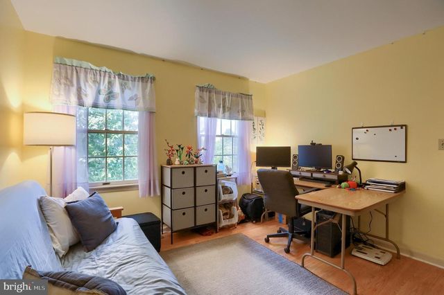 3 CEDAR CT, Enola, PA 17025