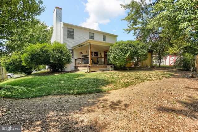 3 CEDAR CT, Enola, PA 17025