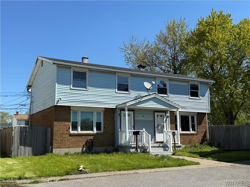 42 Viola Drive, Cheektowaga, NY 14227