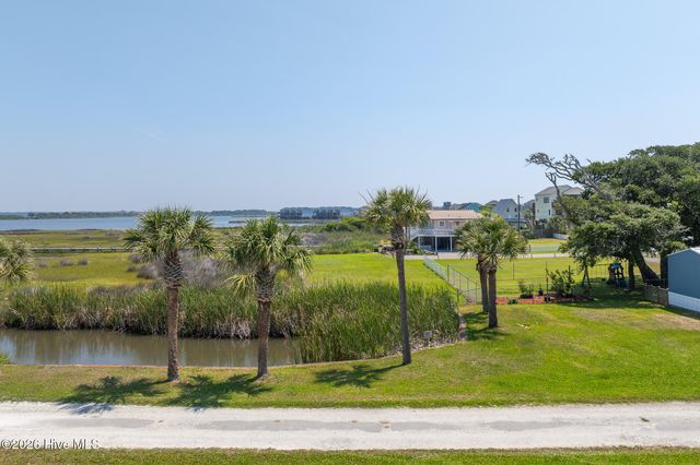 107 Phil Harris Lane, N Topsail Beach, NC 28460