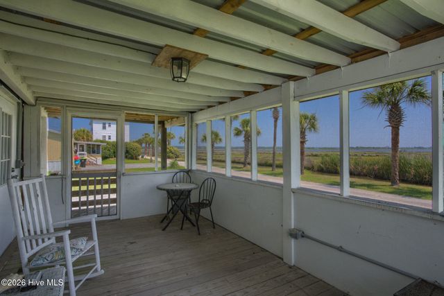 107 Phil Harris Lane, N Topsail Beach, NC 28460