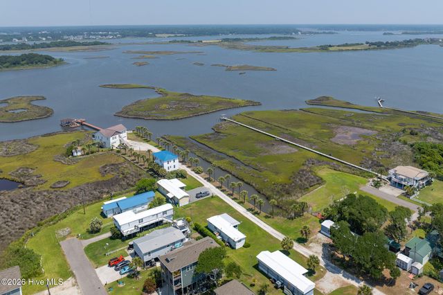 107 Phil Harris Lane, N Topsail Beach, NC 28460