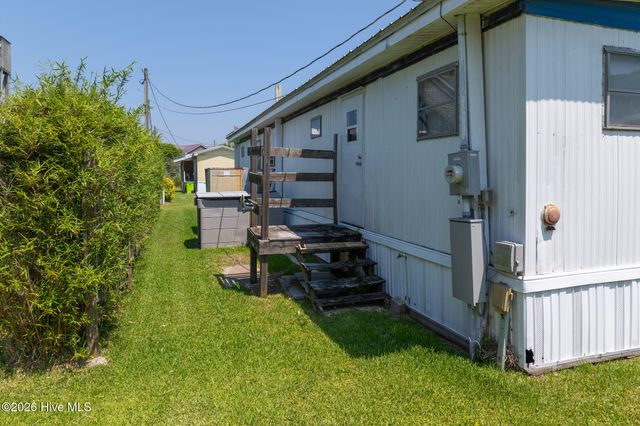 107 Phil Harris Lane, N Topsail Beach, NC 28460
