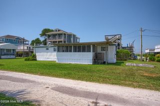 107 Phil Harris Lane, N Topsail Beach, NC 28460