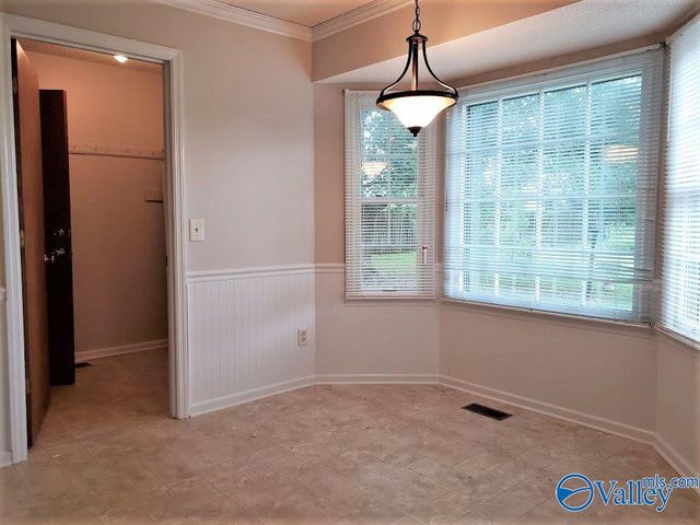 132 Raleigh Way, Huntsville, AL 35811