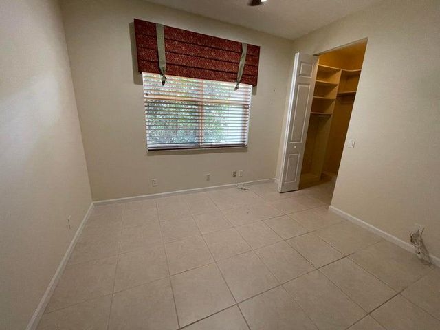 12105 Oakvista Dr Drive, Boynton Beach, FL 33437