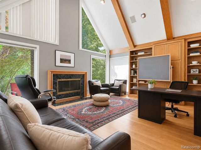 3104 Quarton Road, Bloomfield Hills, MI 48304