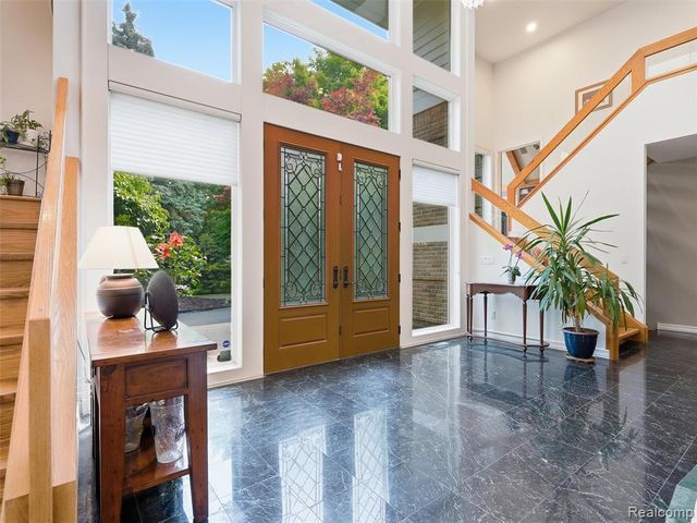 3104 Quarton Road, Bloomfield Hills, MI 48304